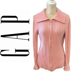 Gap Pink Ribbed Zippered Cardigan Sweater in Excellent Preloved Condition Sz Med